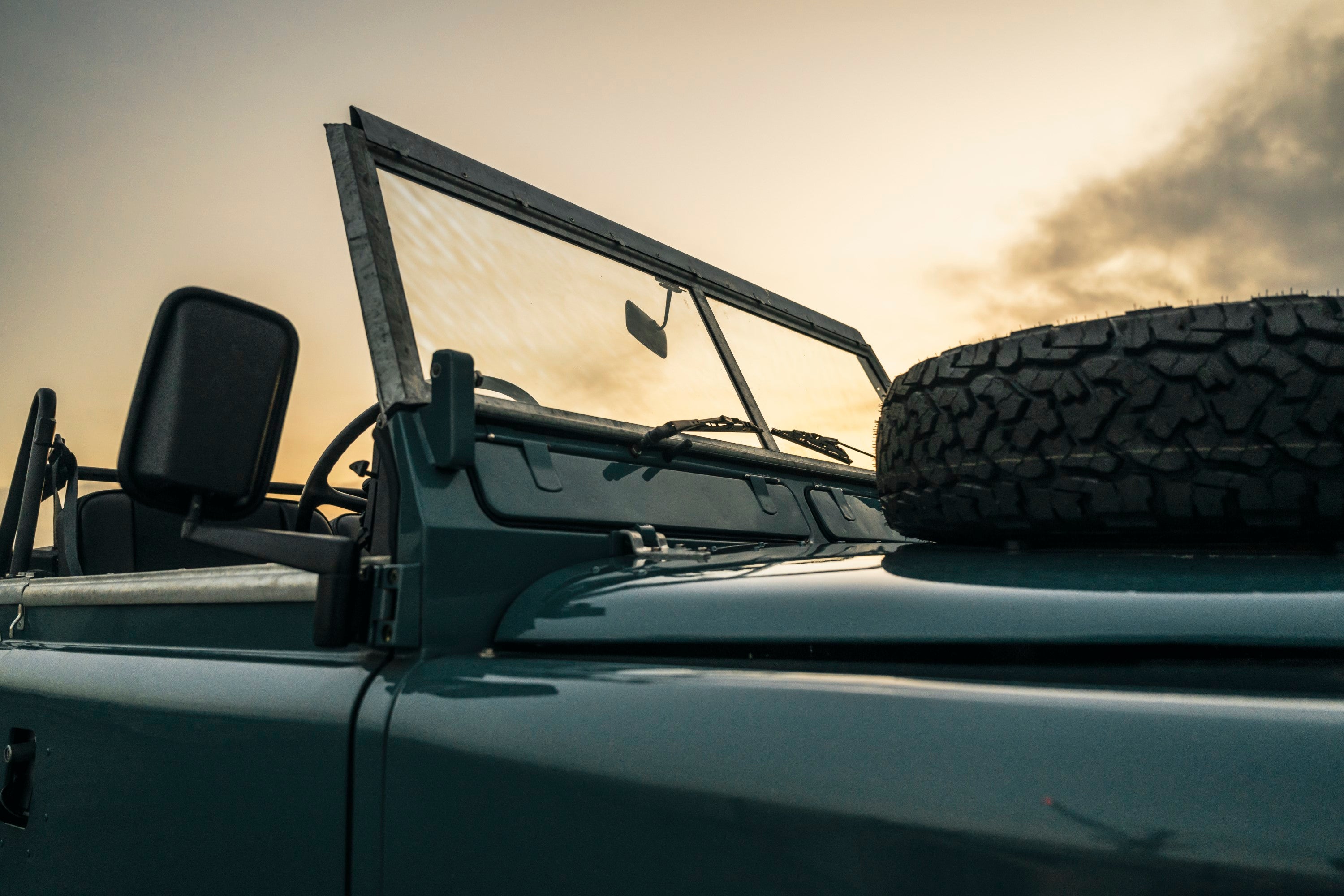 classic land rover car hire london