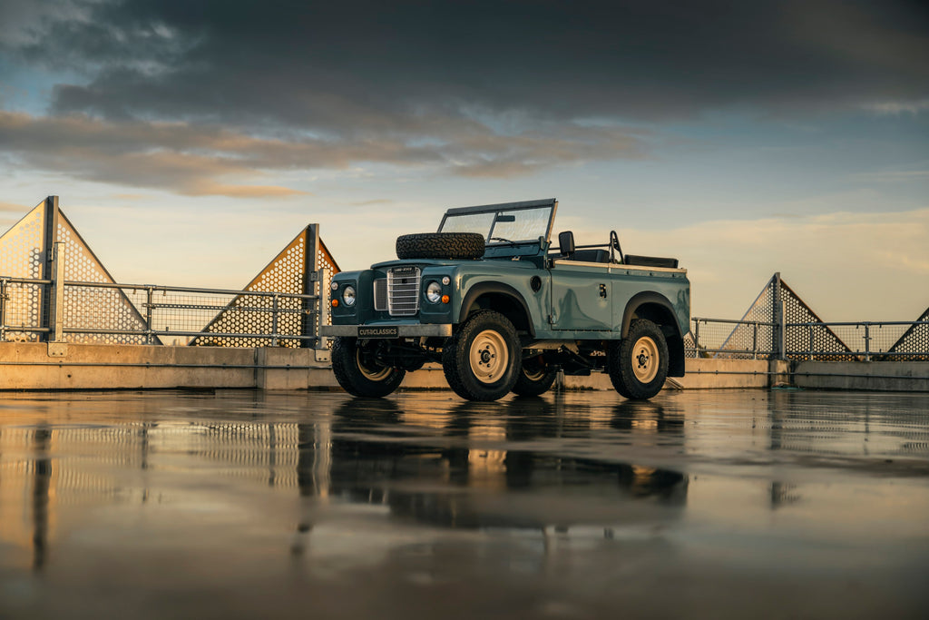 Classic 1980 Land Rover Series 3 for Hire London | Cut to the Classics ...