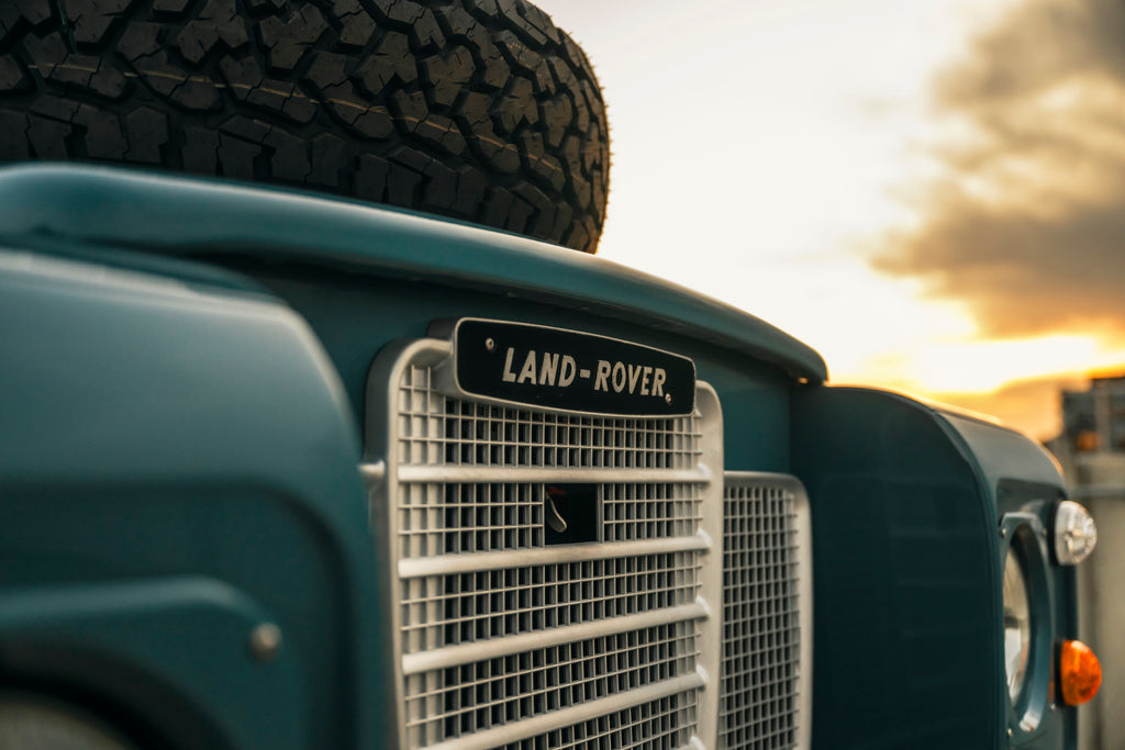Classic 1980 Land Rover Series 3 for Hire London | Cut to the Classics ...